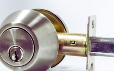 A Simple Guide to Replace a Deadbolt Lock Efficiently
