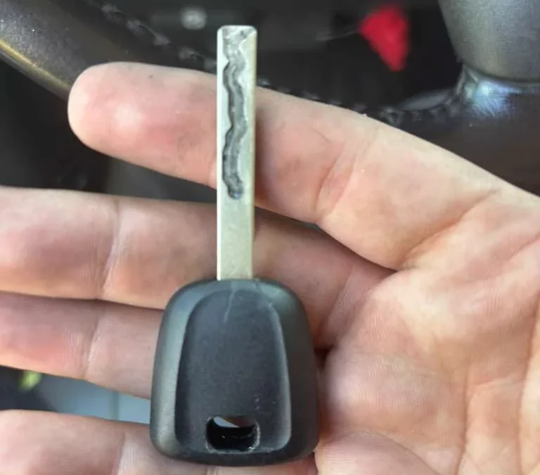 Lost Your Only Car Key? How Mobile Car Key Replacement Usually Works