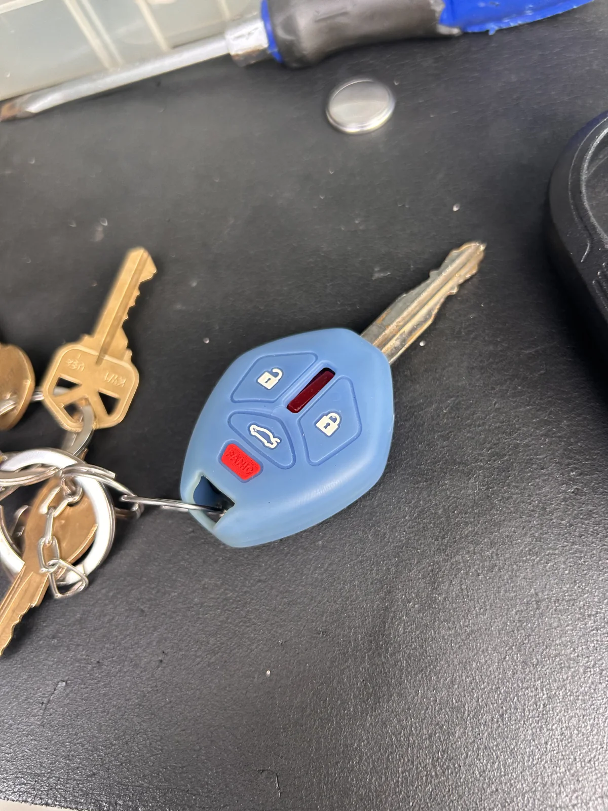 working vehicle keys used for key duplication, real company service photo 4